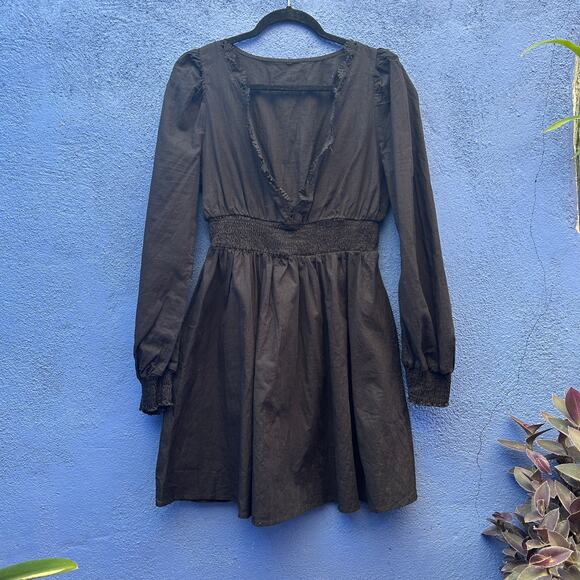 black cotton eyelet neckline dress - Picture 1 of 7